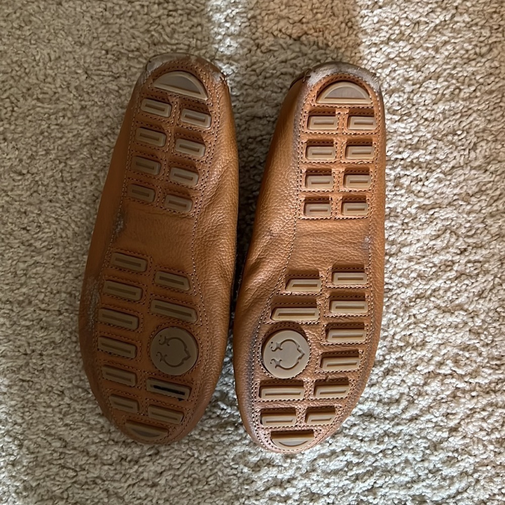 Tan leather C WONDER flat size 9.5 - Picture 2 of 2